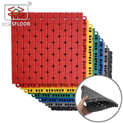 250×250mm モジュラルのスポーツタイル プラスチック製の床タイル